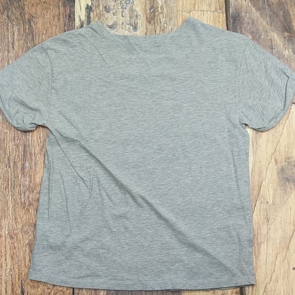 Pull & Bear Iconic Person Graphic T-shirt Sz Small - Picture 2 of 5